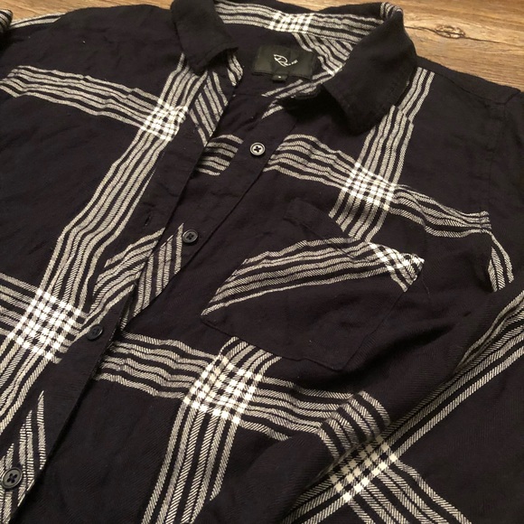 Rails Button-up - Picture 3 of 4